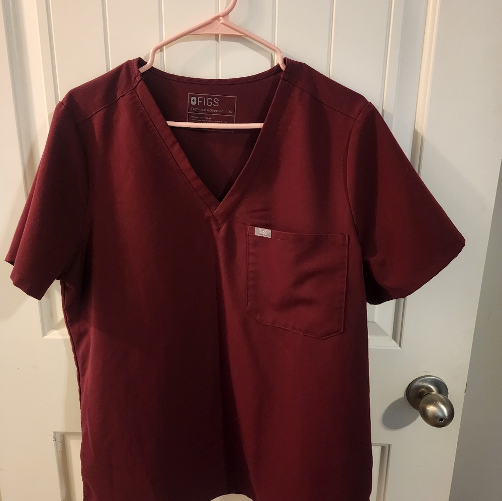 XL FIG Scrubs
